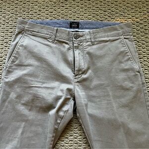 J.Crew Men's Slim Fit Stretch Chino Pants - Grey | Size 32x32